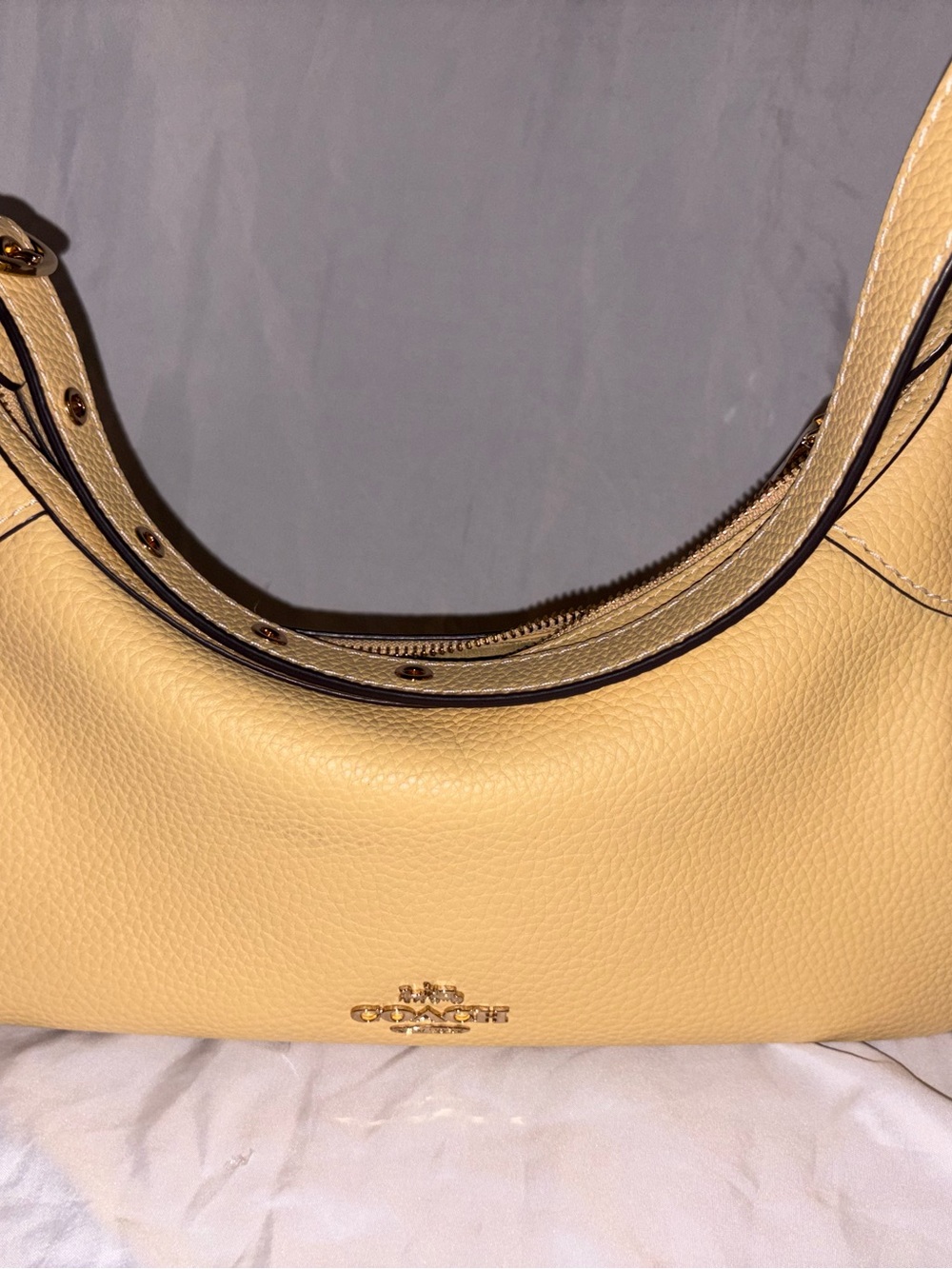 COACH Pebbled Leather Shoulder Bag - Picture 12 of 12